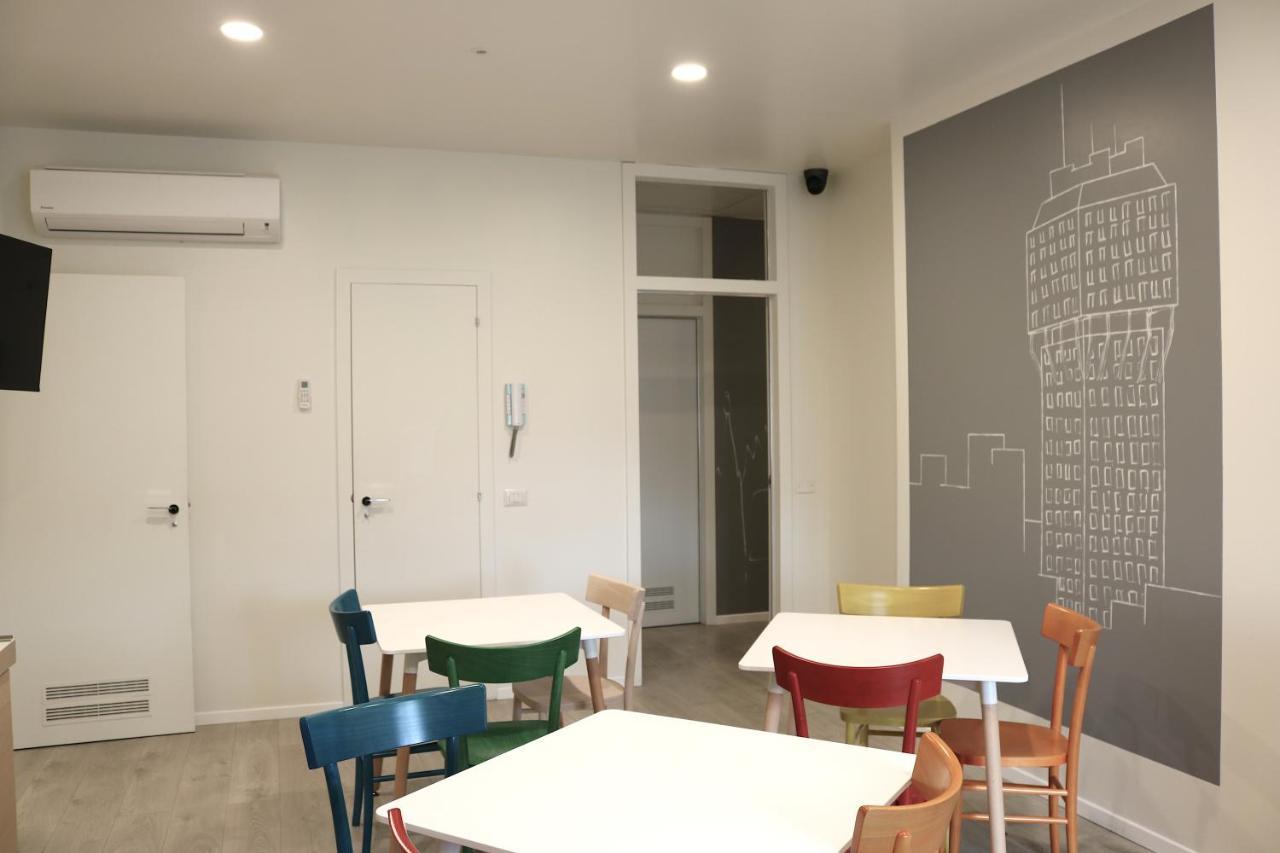 Sleep Inn Assago With Balcony - 8 외부 사진